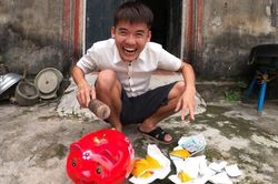 Hưng Vlog và những lần ẩn/xóa video để giải quyết khủng hoảng