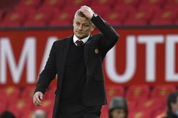 Ole Gunnar Solskjaer có nên ở lại?