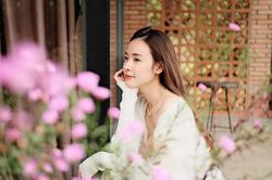 Midu đăng ảnh ngọt ngào, Quốc Trường lập tức 'thả thính'