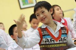 Giáo viên gỡ rối cho phụ huynh việc cùng con học ở nhà