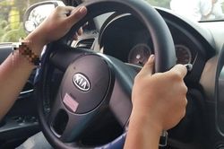 Cái giá của mối tình vụng trộm giữa sếp bà và 'phi công trẻ'