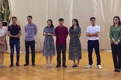 'Con đò của mẹ'
