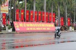 Tam Kỳ: Rực rỡ cờ, hoa chào mừng Đại hội Đảng bộ tỉnh Quảng Nam