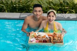 Dù yêu chiều Khánh Thi đến mấy, Phan Hiển vẫn căng thẳng cực độ khi làm điều này cho vợ