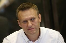 OPCW nói có chất độc trong máu Navalny, Nga lên tiếng