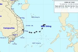 Dự báo thời tiết: Tin về vùng áp thấp trên Biển Đông và cảnh báo mưa rất lớn kéo dài ở Trung Bộ