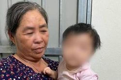 Bé gái 8 tháng bị bỏ rơi trước cửa nhà dân giữa đêm