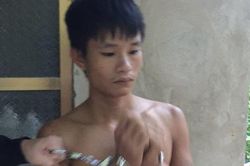 Thanh Hóa: Cảnh sát băng rừng truy bắt đối tượng mua bán ma túy