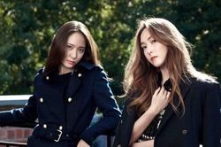 Chị em nhà Jessica và Krystal đã cho thấy độ visual tỏa sáng mang đậm chất mùa Thu trong bộ ảnh mới