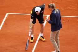 Nadal lần thứ 13 vào chung kết Pháp Mở rộng