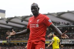 Đội hình tệ nhất Liverpool trong lịch sử, gọi tên Balotelli