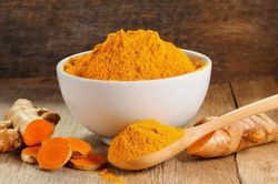 6 nhóm người không nên dùng bột nghệ, tinh bột nghệ