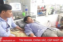 Ăn nhầm nấm độc, 4 người Kỳ Anh nhập viện cấp cứu