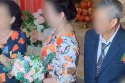 Đám cưới gây chú ý với màn trao quà đặc biệt, người nhận vàng là mẹ chú rể nhưng lý do đằng sau lại khiến quan khách rơi nước mắt