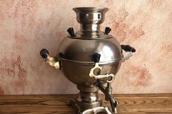 Điều lý thú về chiếc ấm samovar huyền thoại của Nga