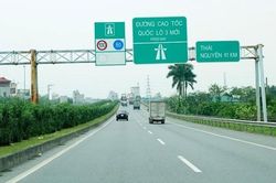 Hoàn thiện dự thảo Nghị quyết về phí sử dụng đường cao tốc do Nhà nước đầu tư