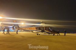 Trực thăng Quân đội hỗ trợ giải cứu 11 người mắc kẹt trên tàu Vietship 01