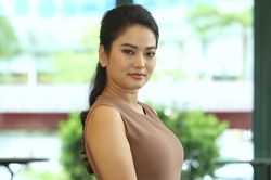 Diễn viên Thúy Hằng lên tiếng khi phim vừa lên sóng VTV đã 'no gạch đá'