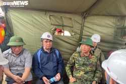 Dùng trực thăng cứu 8 thuyền viên trên tàu Vietship 01 đang chìm