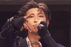 RM có bài phát biểu thông thái trong 'BTS MOTS ON:E' mà ai cũng cần giữa mùa dịch