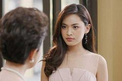 Nàng dâu 'điếng người' khi thấy người trong sổ đỏ nhà chồng