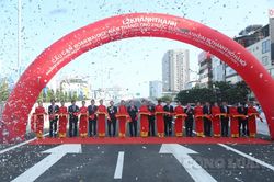 Chính thức thông xe cầu cạn Mai Dịch - Nam Thăng Long