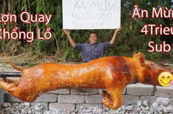 Trong lúc Hưng Vlog bị tẩy chay, Bà Tân Vlog mổ lợn ăn mừng đạt 4 triệu người theo dõi