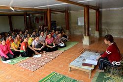 Phụ nữ chung tay xóa đói giảm nghèo