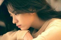 Phát hiện chồng hay đi cafe với học viên sau giờ làm, tôi định tung hê mọi chuyện thì nhận được lời tâm sự từ anh khiến bản thân xấu hổ vô cùng