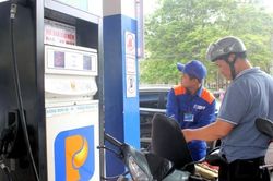 Giá xăng, dầu tăng nhẹ