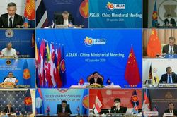Trung Quốc, Philippines bàn cách thúc đẩy tiến trình tham vấn về COC