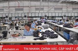 Biến thách thức thành cơ hội, doanh nghiệp vững vàng vượt lên 'bão dịch'