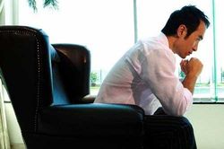 Sếp gọi tôi đến giao cho cuốn sổ đỏ và chìa khóa chiếc xe 3 tỷ đồng rồi đưa ra yêu cầu khiến tôi bàng hoàng