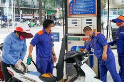 Giá xăng tăng nhẹ từ 15h hôm nay