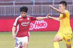CLB TPHCM không còn hy vọng ở Công Phượng, Tiến Dũng