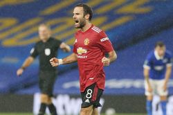 Juan Mata từ chối hợp đồng cực khủng dụ rời MU