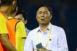 U13 HAGL bị loại bởi đội bóng quê hương Văn Toàn; Bầu Đệ gửi chiến thư đến HLV Nguyễn Thành Công
