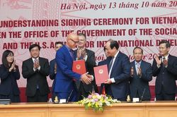 Việt - Mỹ ký bản ghi nhớ tăng cường năng lực chính phủ điện tử