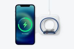 Sạc MagSafe được Apple 'hồi sinh' trở lại trên thế hệ iPhone 12, hỗ trợ sạc không dây 15W