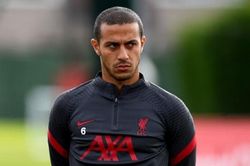 Lý do gì khiến Thiago Alcantara gia nhập Liverpool?