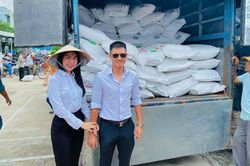 Những lần Thủy Tiên ra tay tương trợ đồng bào gặp khó khăn