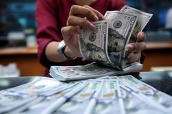 Tỷ giá ngoại tệ ngày 14/10: Đồng USD đảo chiều tăng mạnh