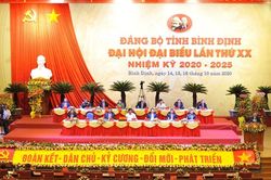Bình Định phấn đấu trở thành tỉnh phát triển thuộc nhóm dẫn đầu miền Trung