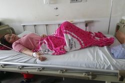 Ăn cá hồng chuối, 10 người nhập viện cấp cứu