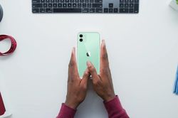 Cách trải nghiệm sớm 4 phiên bản iPhone 12 bằng công nghệ AR