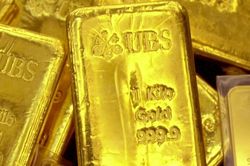 Chờ 'chất xúc tác' mới, giá vàng giằng co quanh ngưỡng 1.900 USD/oz