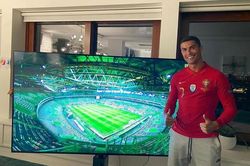 Ronaldo bị tố thiếu tôn trọng lệnh cách ly