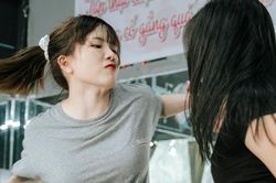 Thiều Bảo Trâm đầy thương tích trong MV comeback