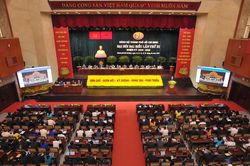 Ban Chấp hành Đảng bộ TPHCM khóa XI gồm 65 đồng chí