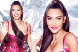 Kim Kardashian rạng ngời đầy quyến rũ đón tuổi 40